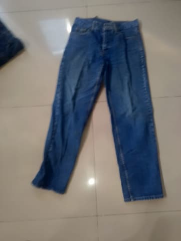 Celana jeans pama(ada 2) dan Emba 