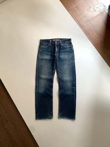 Uniqlo jeans S002 japan Reguler Fit Straight