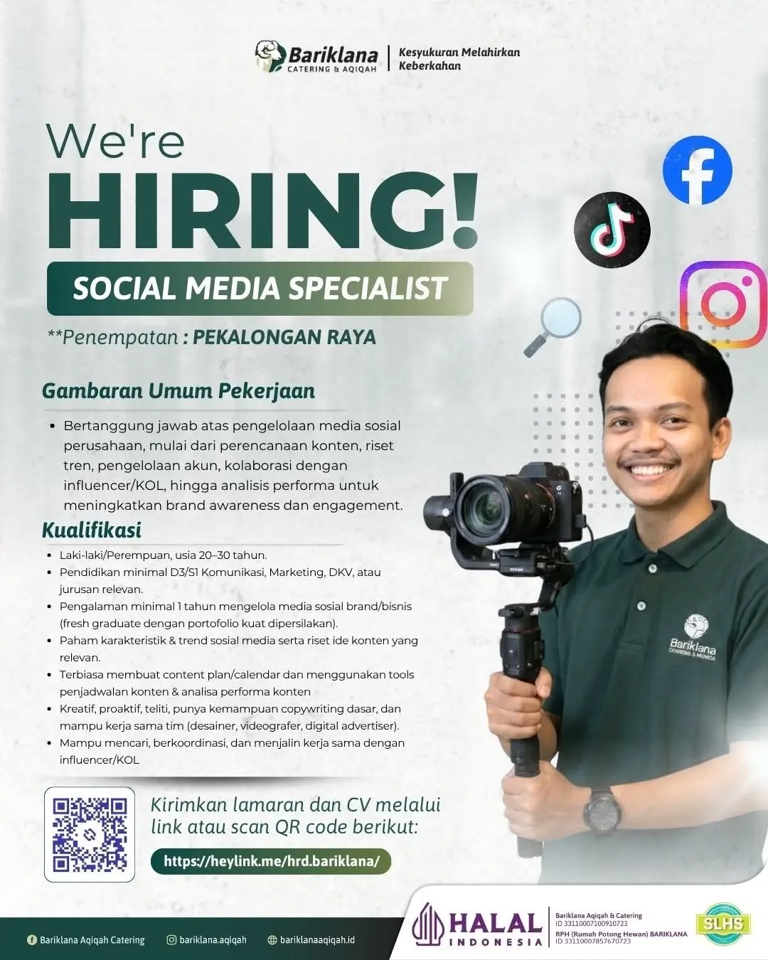 Poster lowongan Social Media Specialist