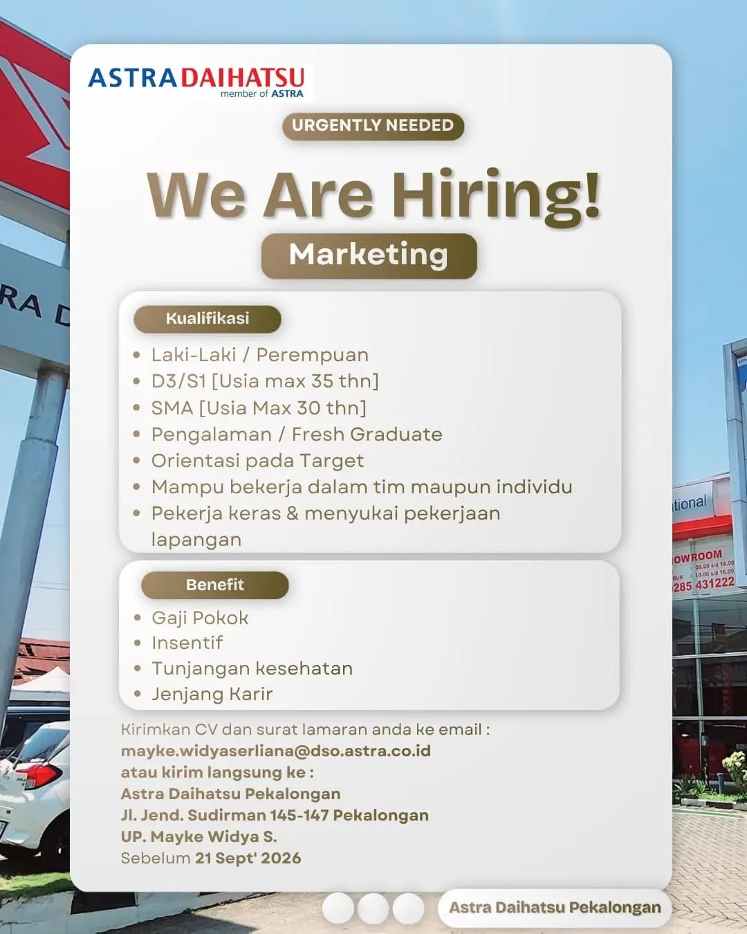 Poster lowongan Marketing