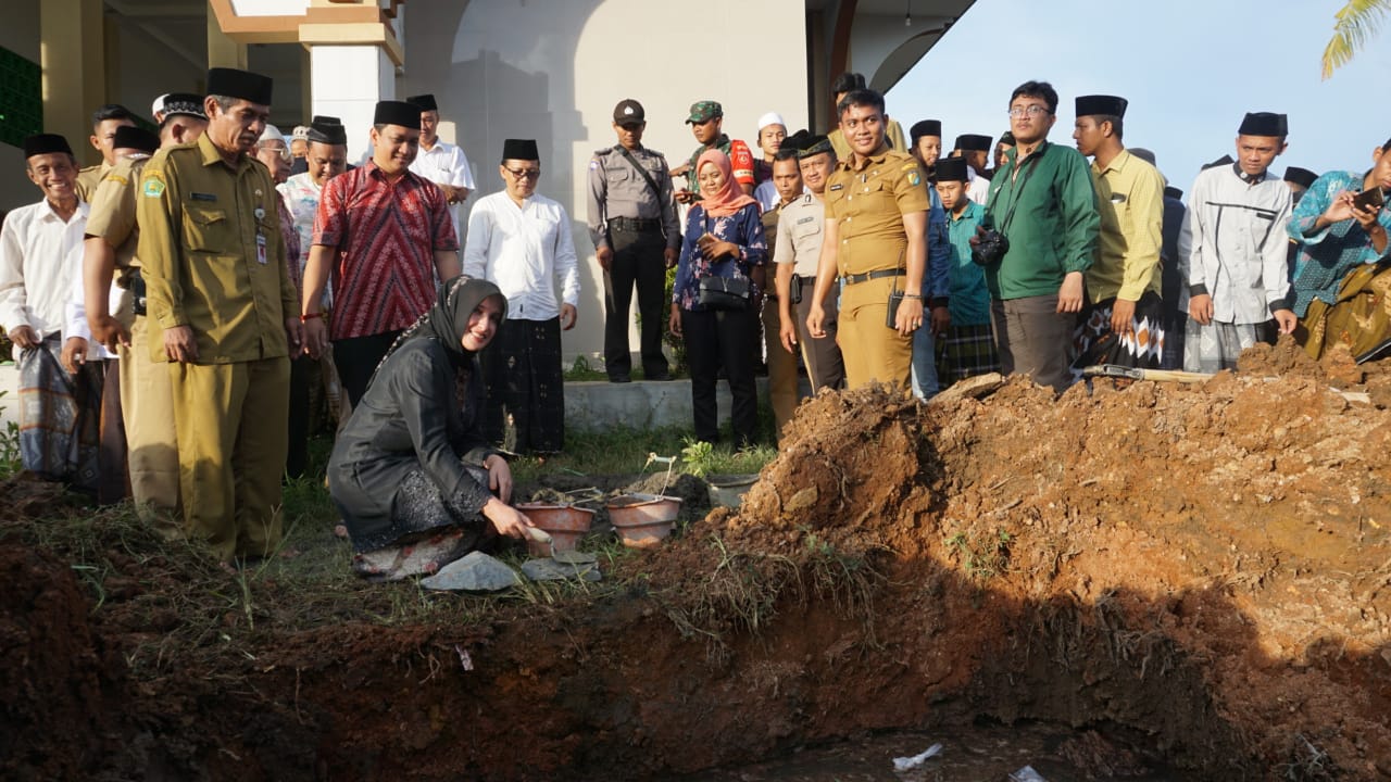Pemkot Letakan Batu Pertama Pembangunan Gedung SMA Sains Cahaya Al-Qur'an