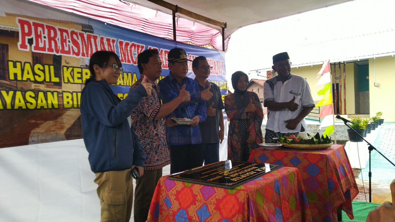 Sampaikan Informasi Pembangunan ke Masyarakat, Dinkominfo Nonton Bareng dan  Gelar Pertunjukan Rakyat