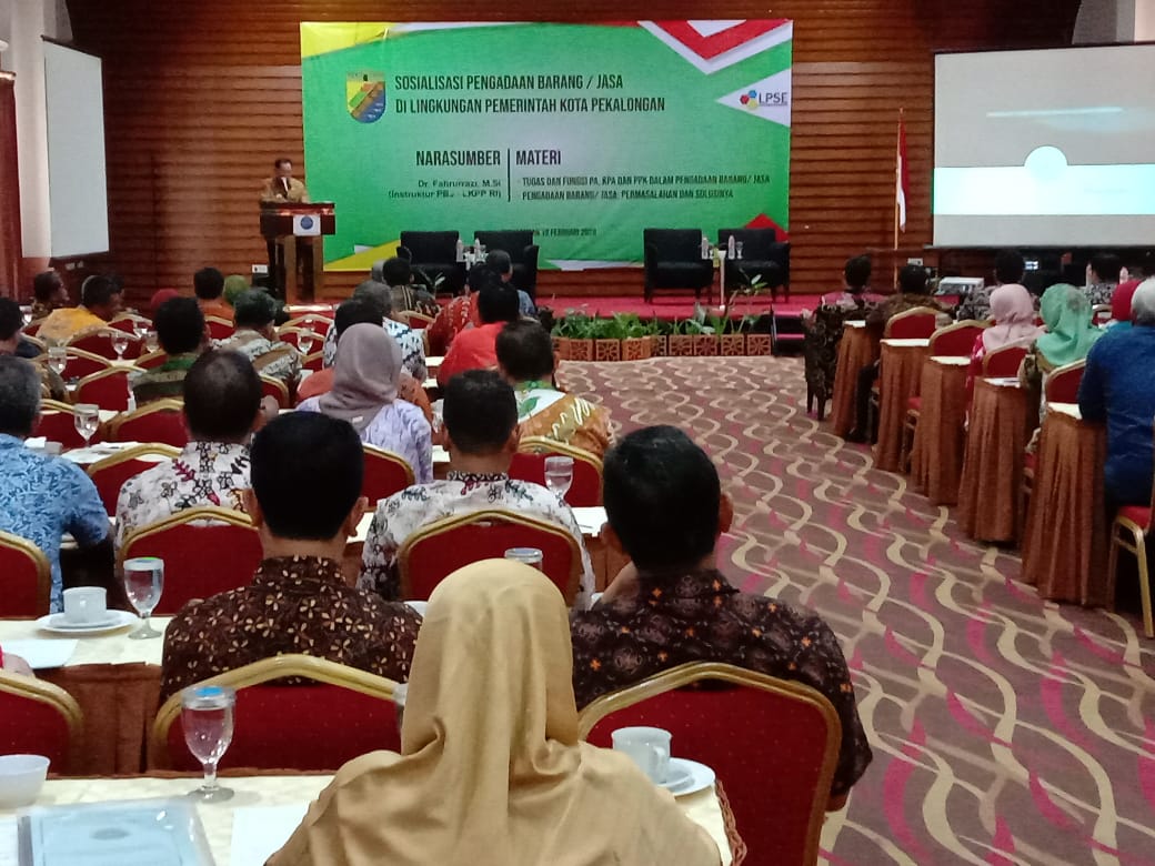 Mensos Beri Bantuan Banjir Kota Pekalongan Rp1,2 Milyar