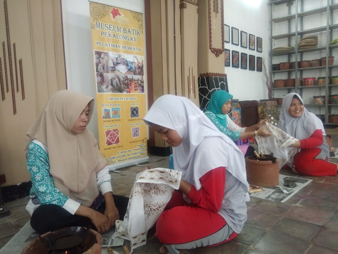 Banjir Surut, 14.000 Paket Sembako Disalurkan