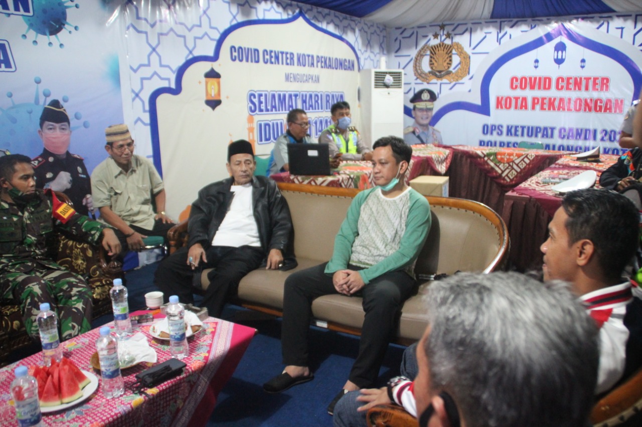 Pemkot bersama Forkopimda dan Habib Lutfi Tinjau Langsung Posko Covid Center Pekalongan