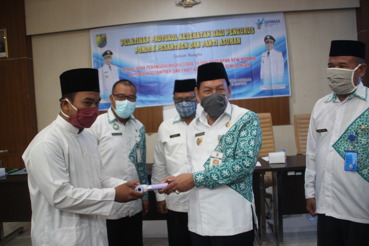 New Normal, Pemkot Hadir Membantu Ponpes Terapkan Protokol Kesehatan