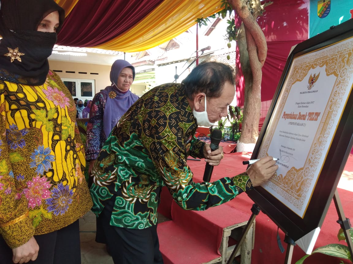 Dekatkan Pelayanan Sekaligus Perkuat Budaya Membaca, Pemkot Launching Perpustakaan II Pelita