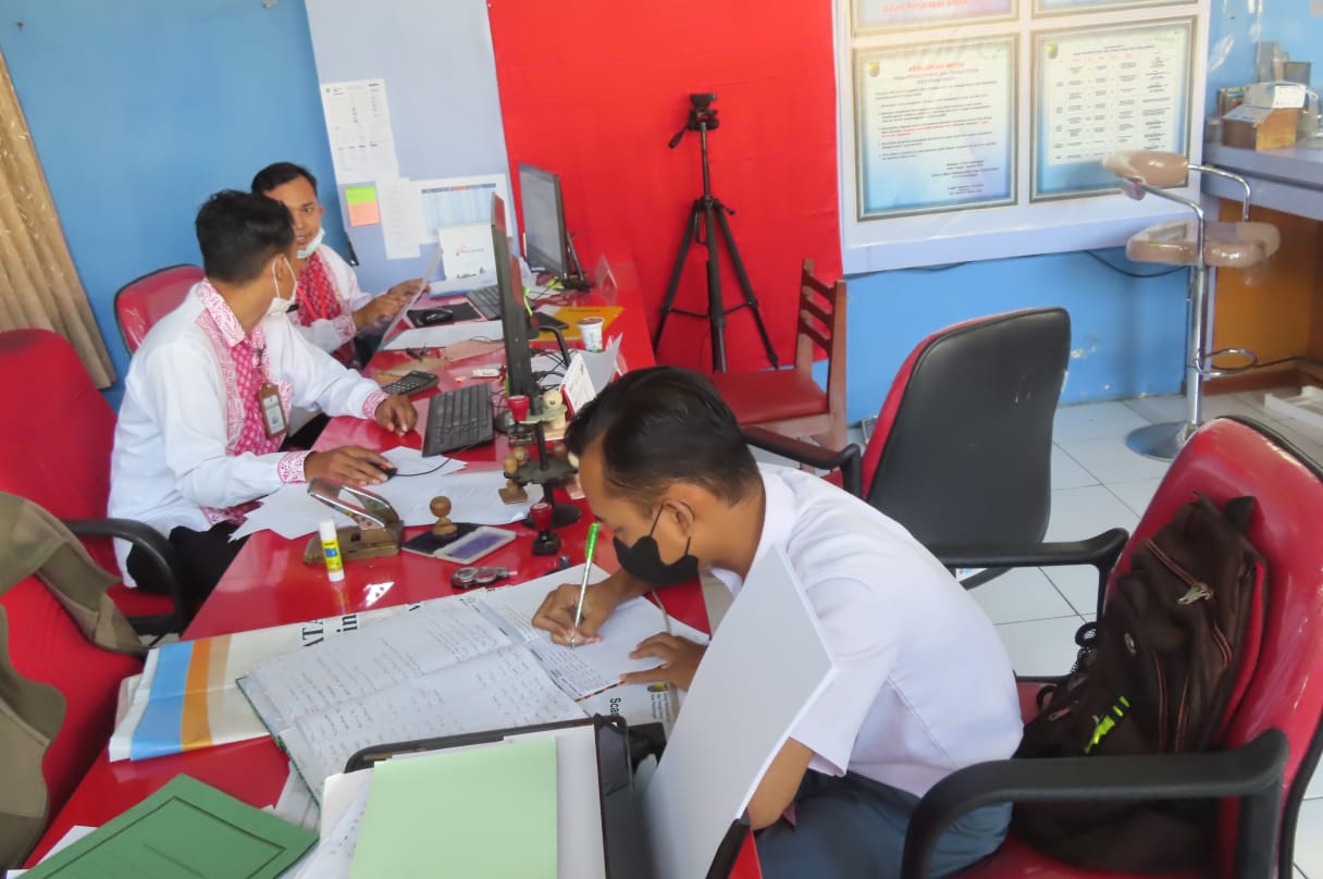 Peringati Hari Santri, Seluruh ASN Berkostum Santri