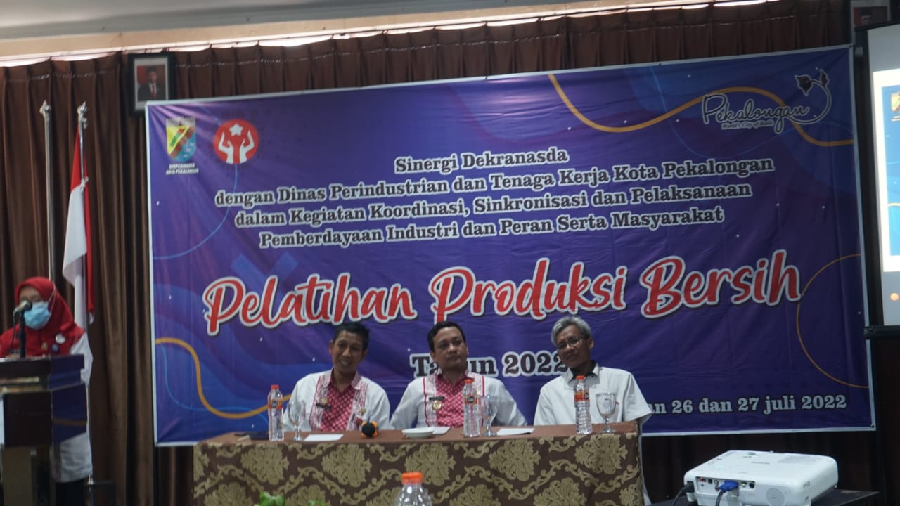 Wujudkan Industri Hijau, Pelaku Usaha Diminta Komitmen Kelola Limbah