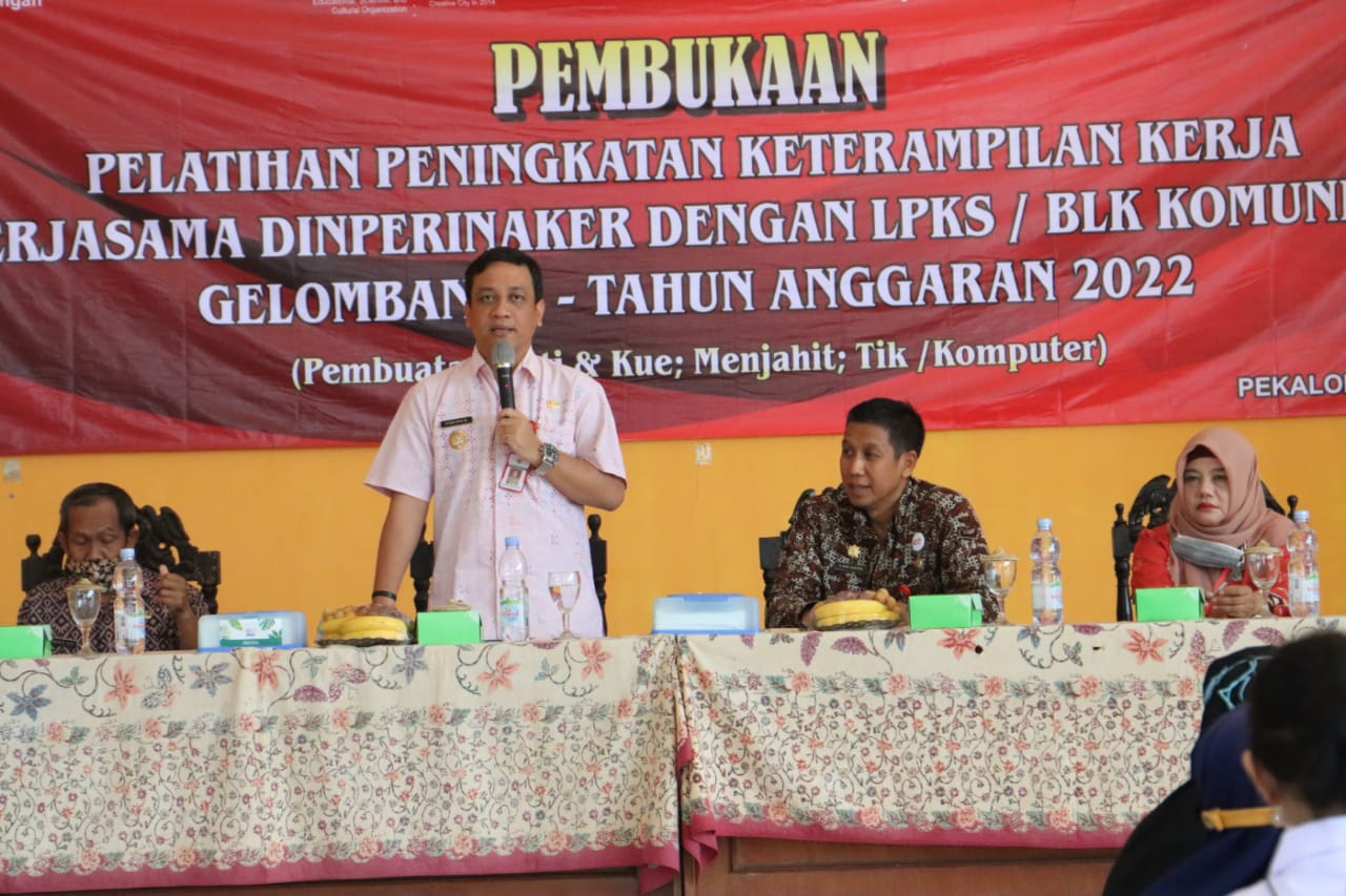Kukuhkan Pengurus Masjid Al-Ikhlas Jetayu, Aaf : Emban Amanah Sebaik-baiknya