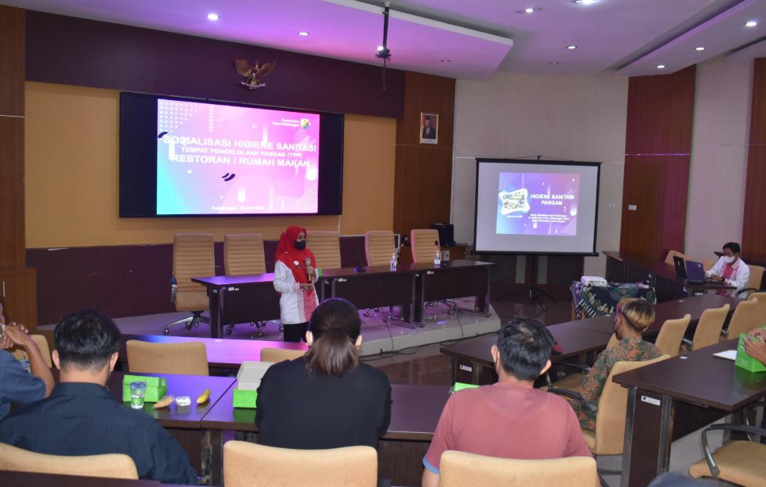 Pengusaha Restoran Penting Miliki SLHS