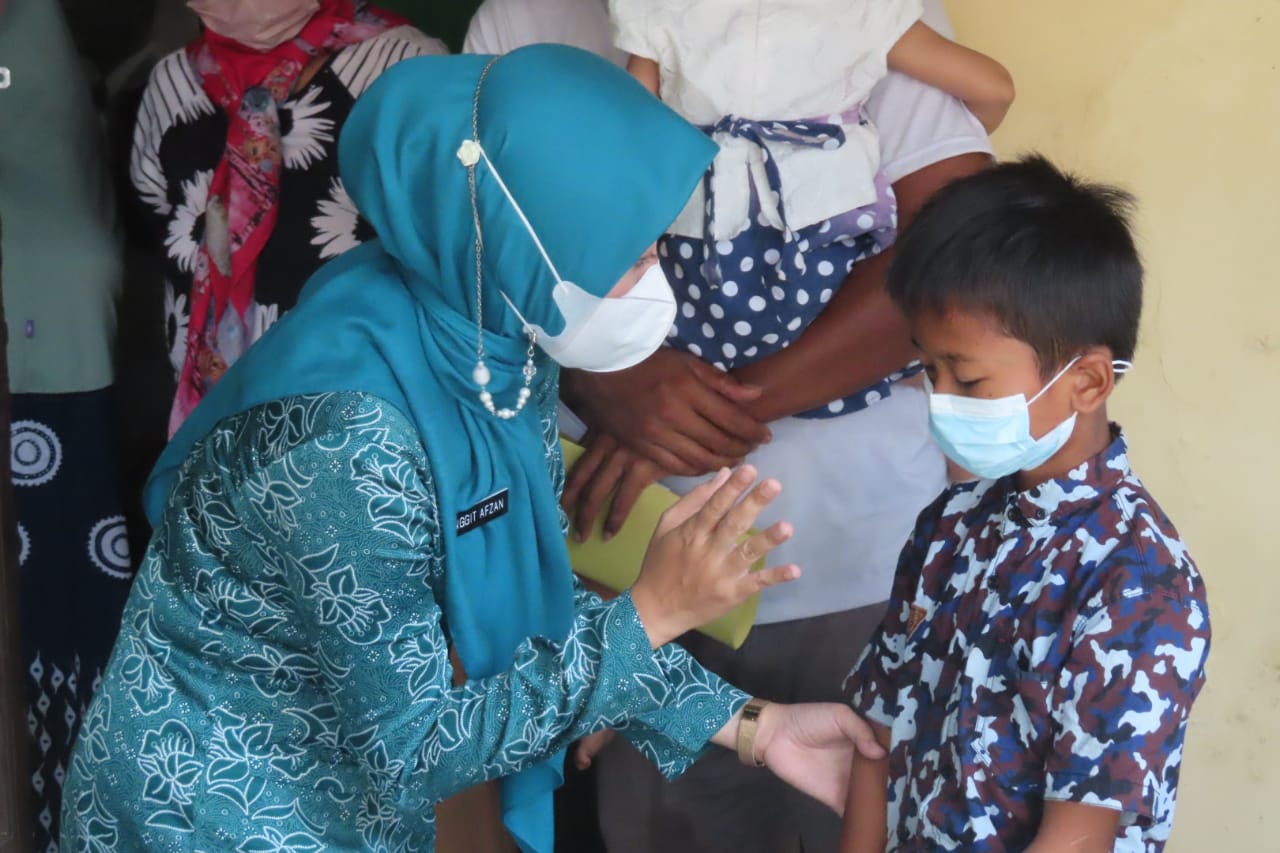 Tindak lanjut Pendataan, Pemkot Salurkan Bantuan Anak Terdampak Covid-19