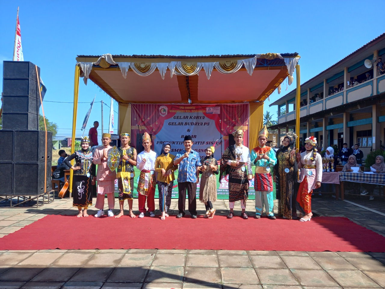 Implementasi Kurikulum Merdeka, SMK Gondang Gelar Panggung Budaya hingga Bazar Produk Kreatif Siswa