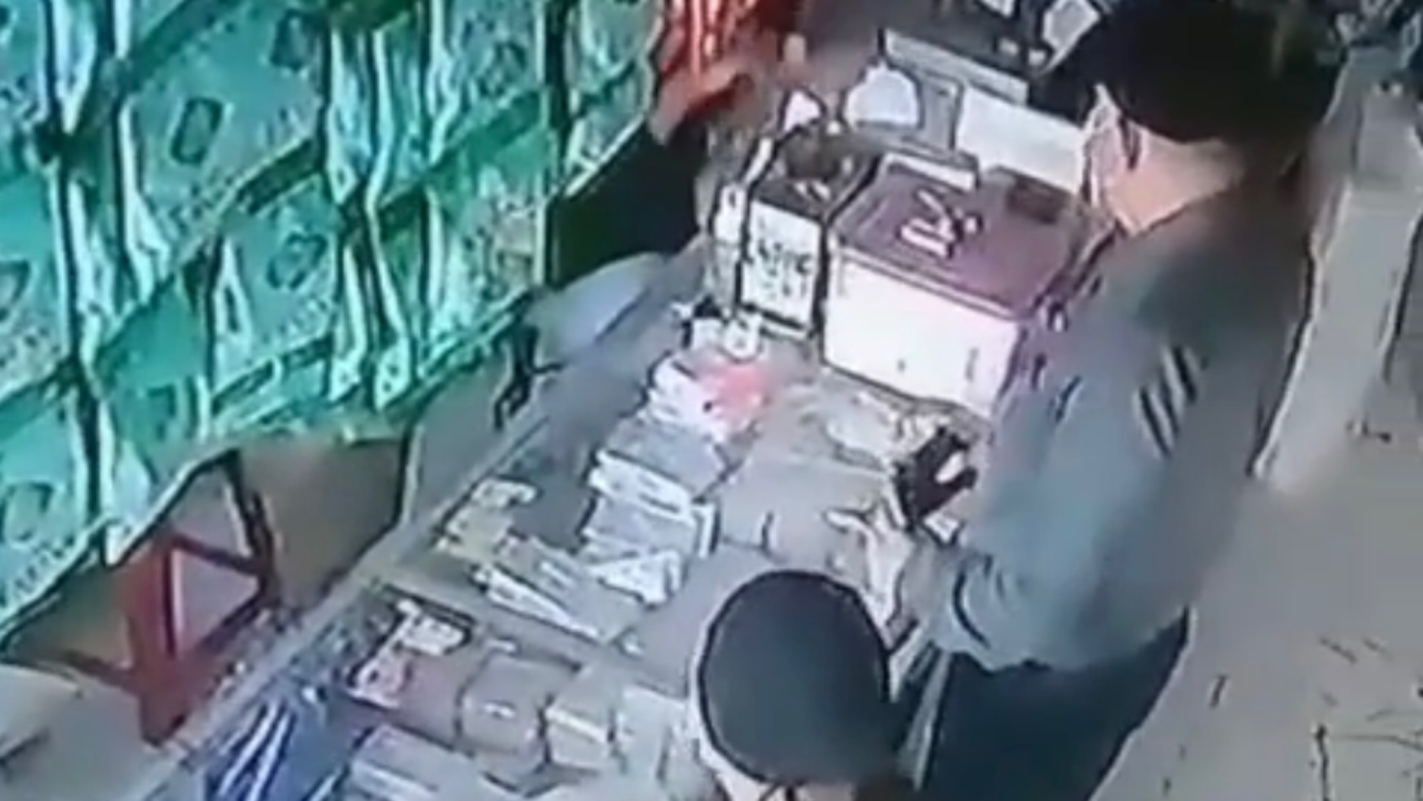 Hati-Hati, Kembali Muncul Aksi Kecepatan Tangan WNA Arab di Pekalongan